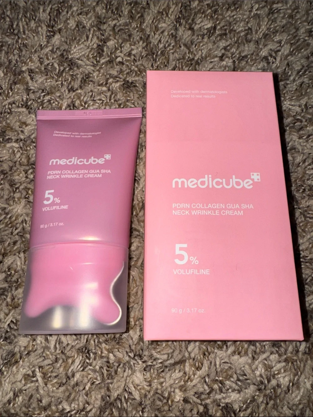 Medicube PDRN Collagen Gua Sha Neck Wrinkle Cream -